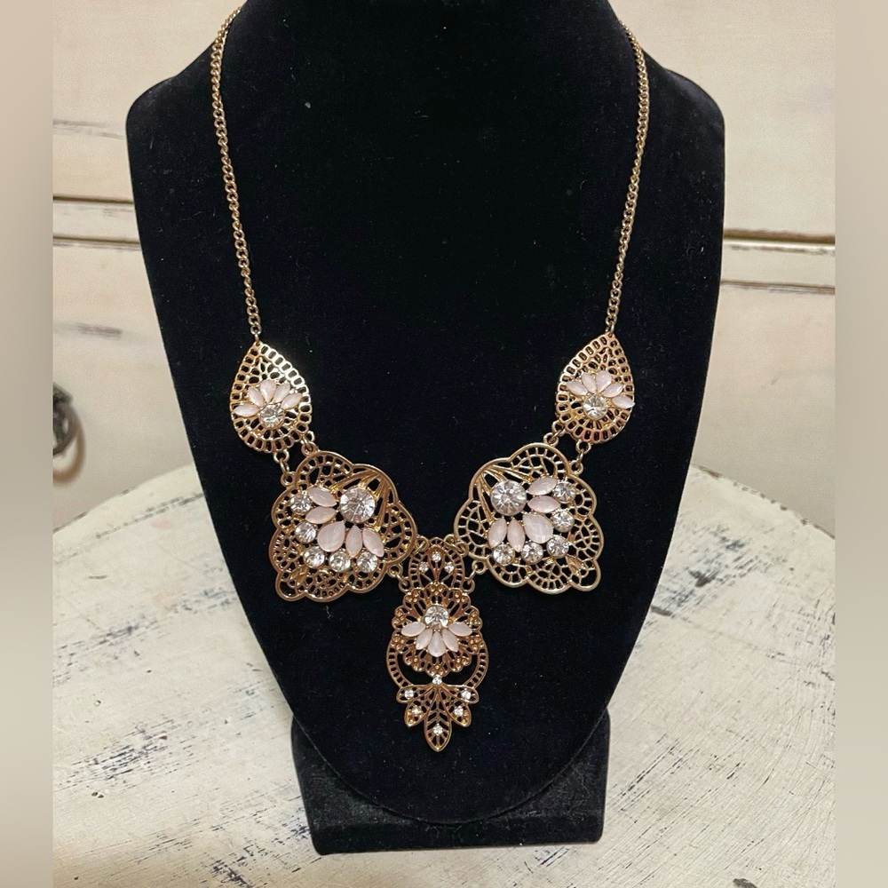 Sale! Elegant Gold and Pink Floral Necklace